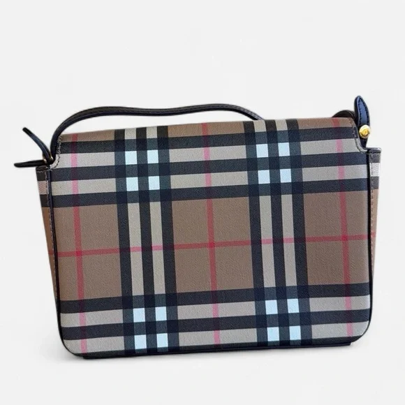 BURBERRY | PRICE FIRM💲💥
Hampshire Crossbody Bag✨ - Picture 2 of 6